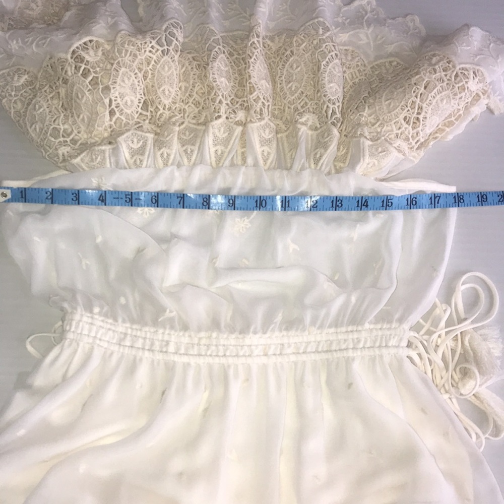 Astr the Label dress Tatiana off the shoulder Sz S - Picture 10 of 13